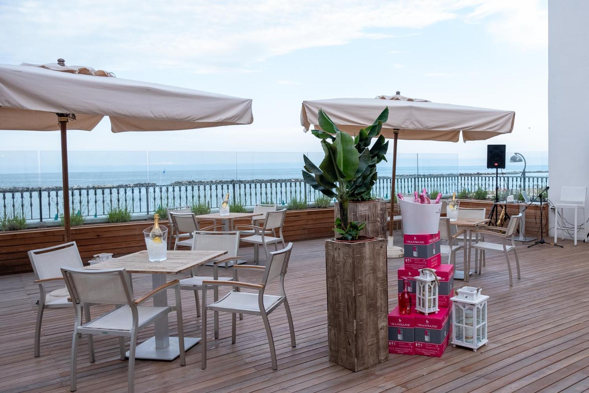 Hotel Agostini Bellaria-Igea Marina Esterno foto