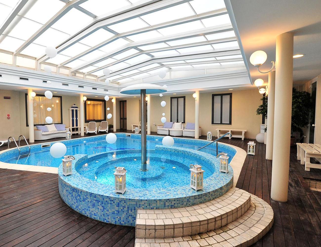 Hotel Agostini Bellaria-Igea Marina Esterno foto